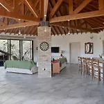 Orama Mountain Farmakas Vila