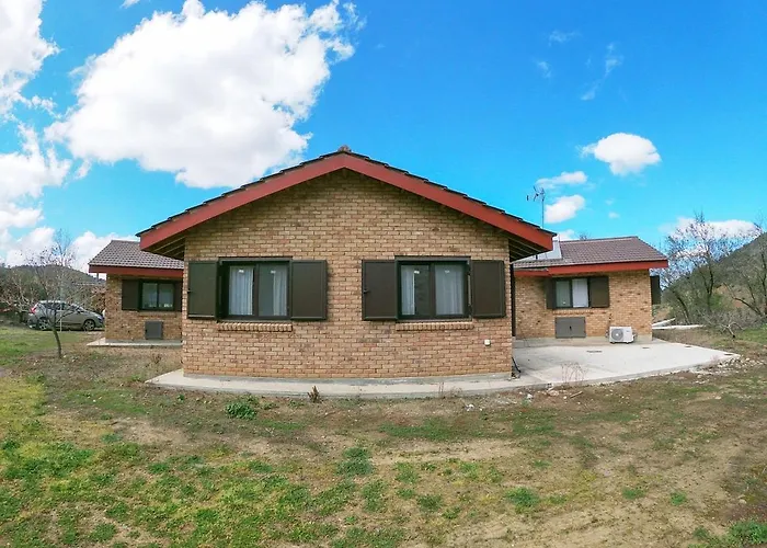 Orama Mountain Farmakas Вилла *